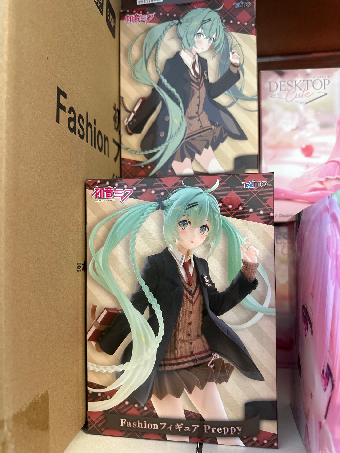 40301 miku figure