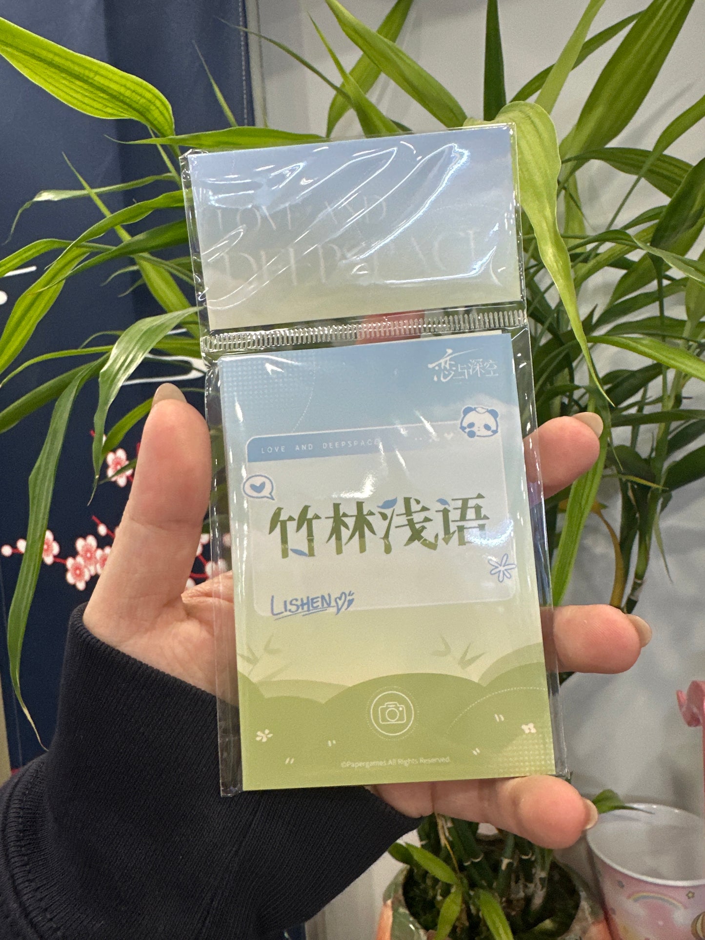 33571 Love and deepspace Polaroid photo card set zayne