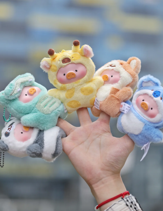 33486 LuLu The Piggy Animal Party-Puppet show plush keychain blind box