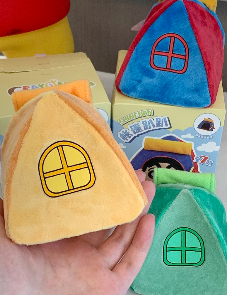 47001 Crayon Shinchan Lying in tent blind box