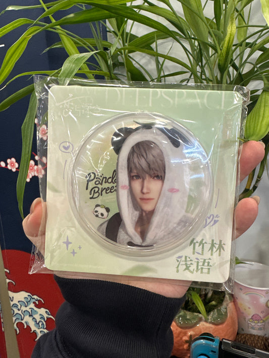 33565 Love and deepspace badge Xavier