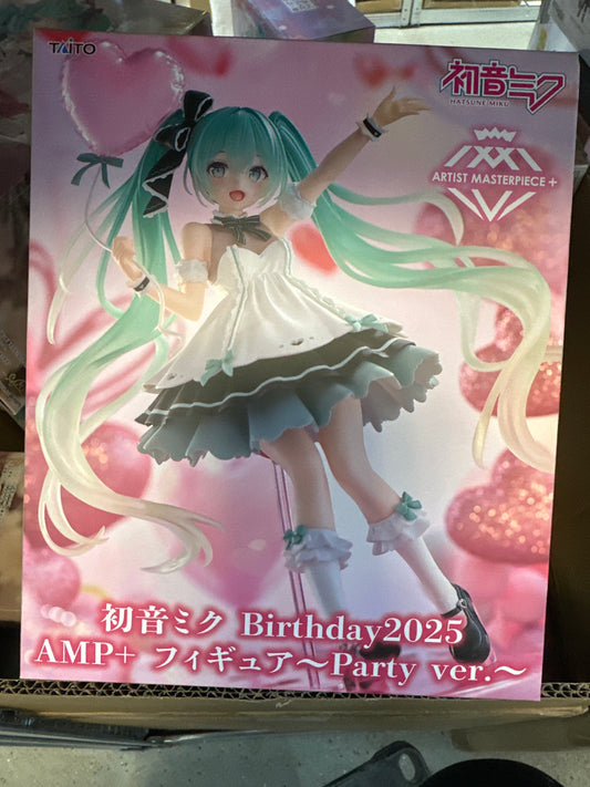 40383 Miku figure