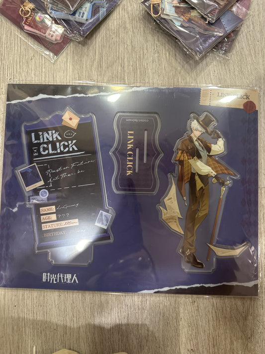 71631 Link Click-Enigma Files-Standee-Lu Guang