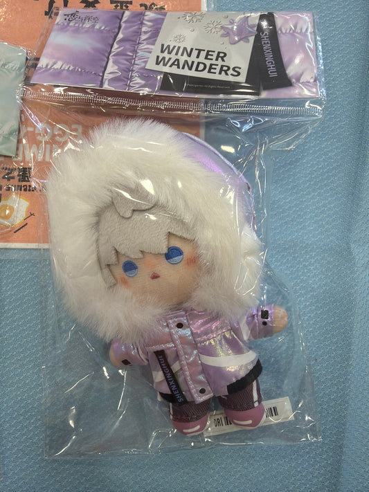 33291 Xavier plush love and Deepspace