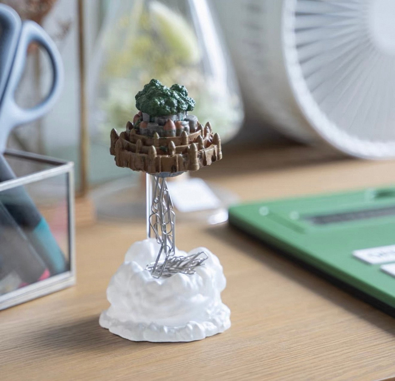 36757 The World Of Studio GHIBLI: Luputa Castle In The Sky Magnetic Paper Clip Holder Display