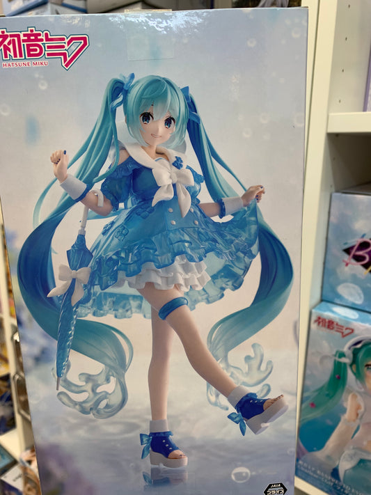 26872 Miku Figure